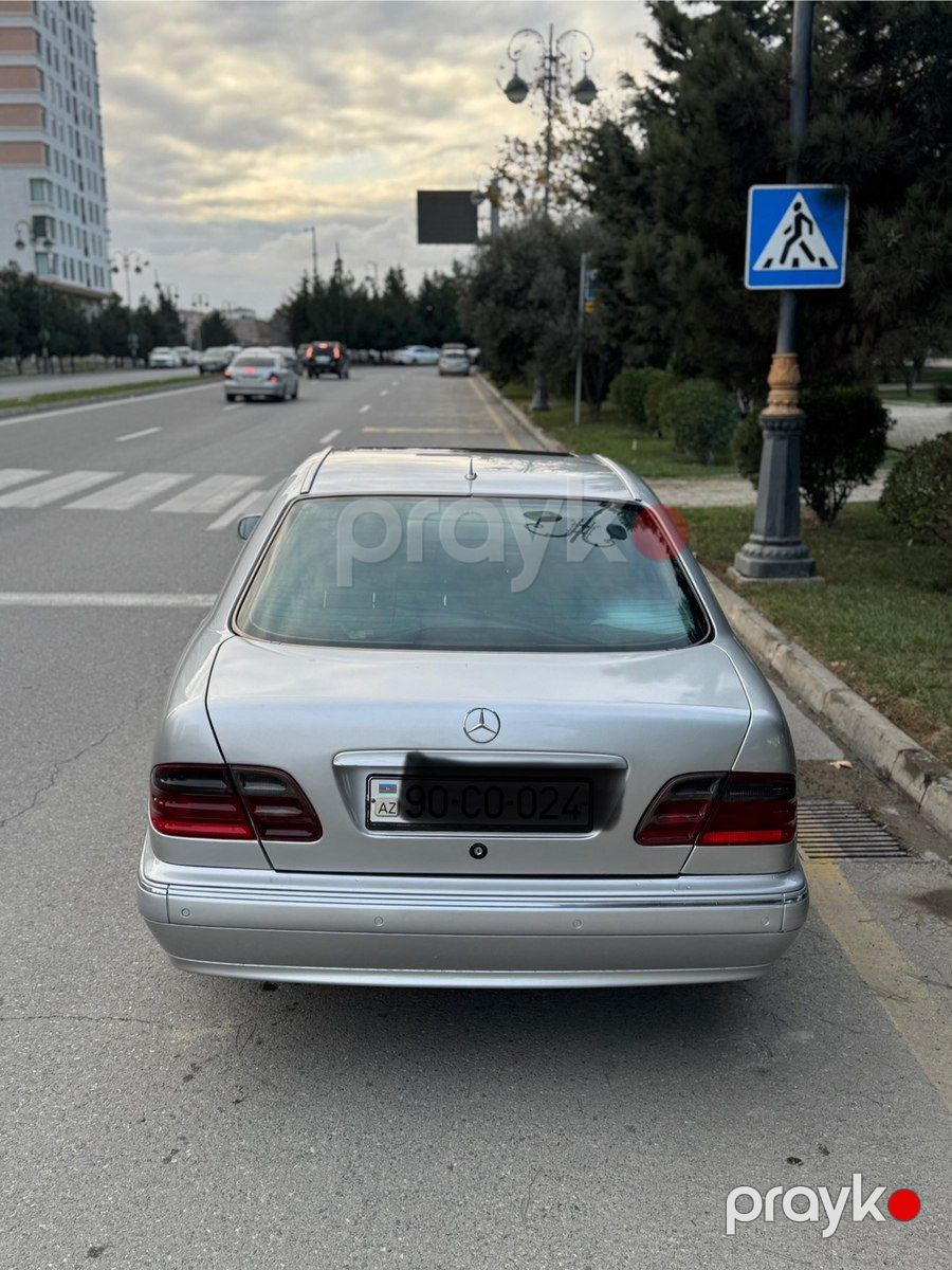 Mercedes E 270, 2000 il — Avtomobillər, Bakı (2)