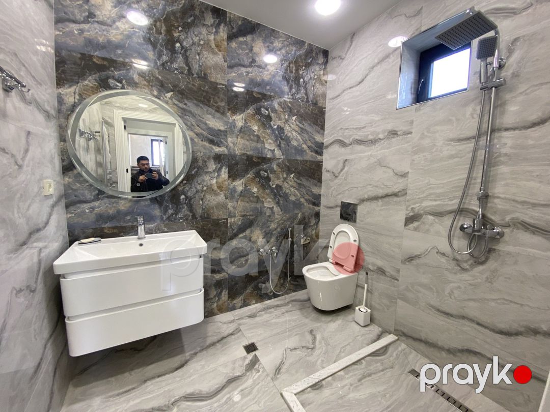Satılır 4 otaqlı həyət evi/bağ evi 300 m² — Ev, villa, Bakı (8)