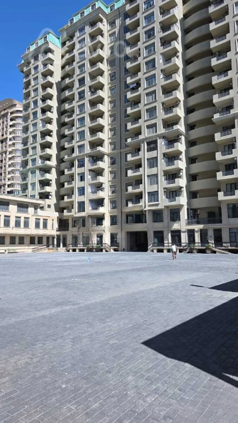 4 otaqlı mənzil, 171 m², Sergey Senyuşkin küçəsi — Bakı