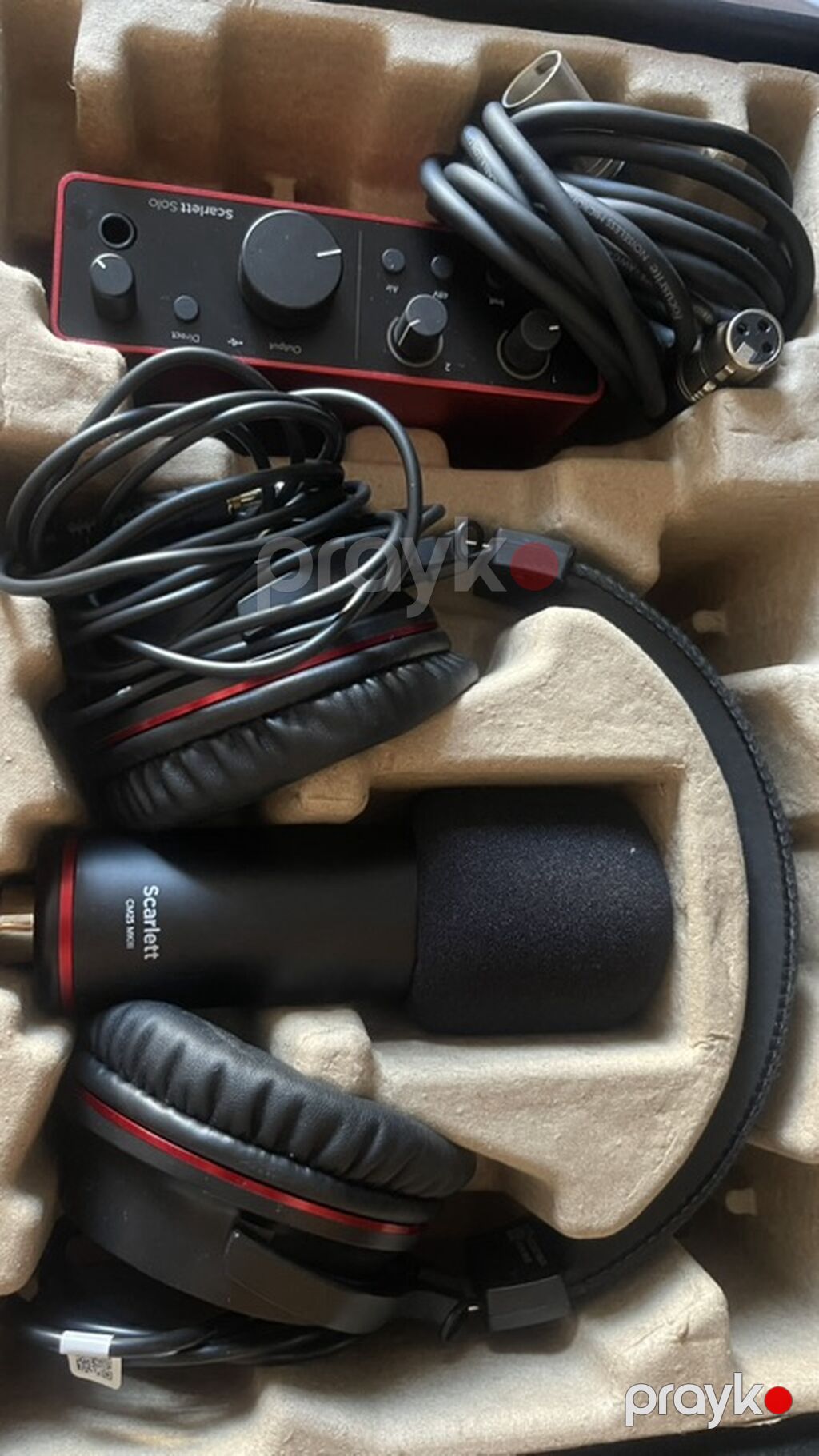 Focusrite Scarlett 4i4 Solo Studio 4th gen - studio dəsti Məzmun — Studiya və konsert üçün, Bakı (3)