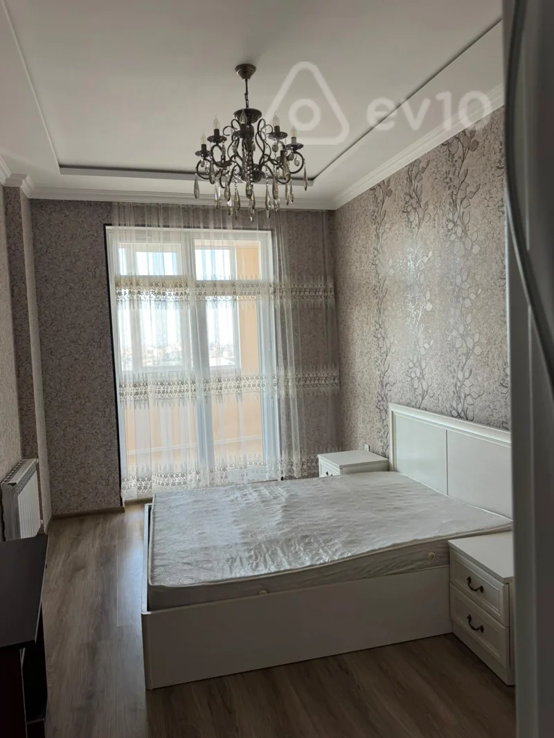 3 otaqlı mənzil, 120 m², Xan Şuşinskiy — kirayə — Mənzil, Bakı (2)