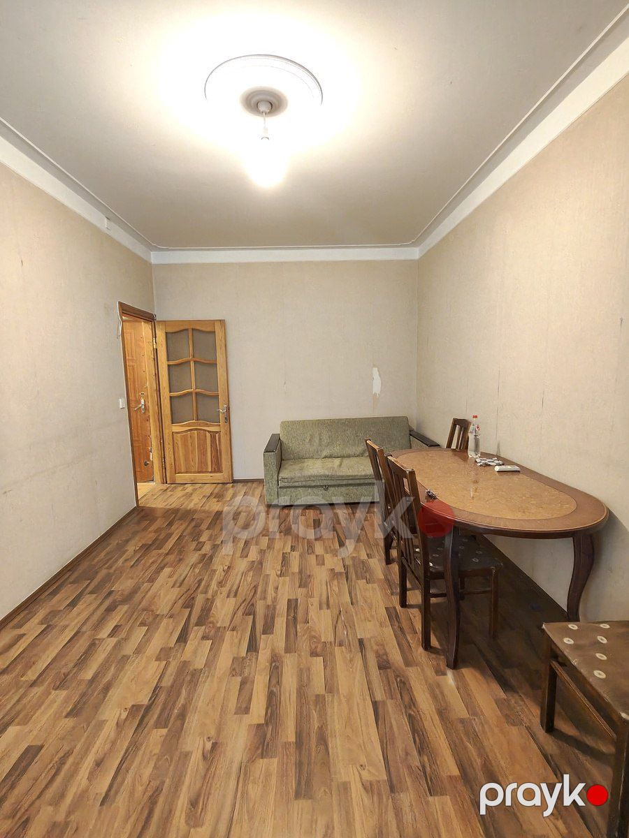 Satılır 2 otaqlı köhnə tikili 35 m² — Mənzil, Bakı (2)