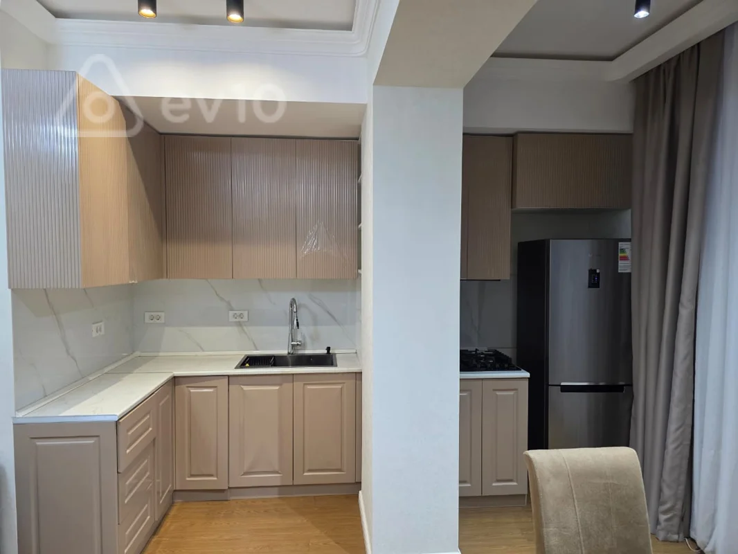 3 otaqlı mənzil, 98 m², İmran Qasımov küçəsi — kirayə — Mənzil, Bakı (9)