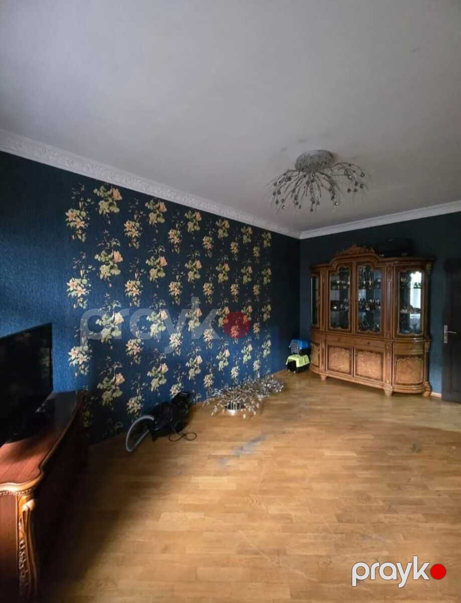 Satılır 4 otaqlı köhnə tikili 105 m² — Mənzil, Bakı (6)