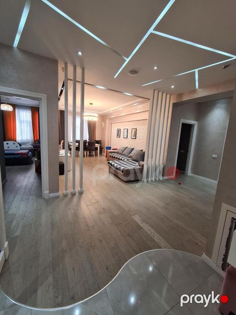 Satılır 3 otaqlı yeni tikili 120 m² — Bakı