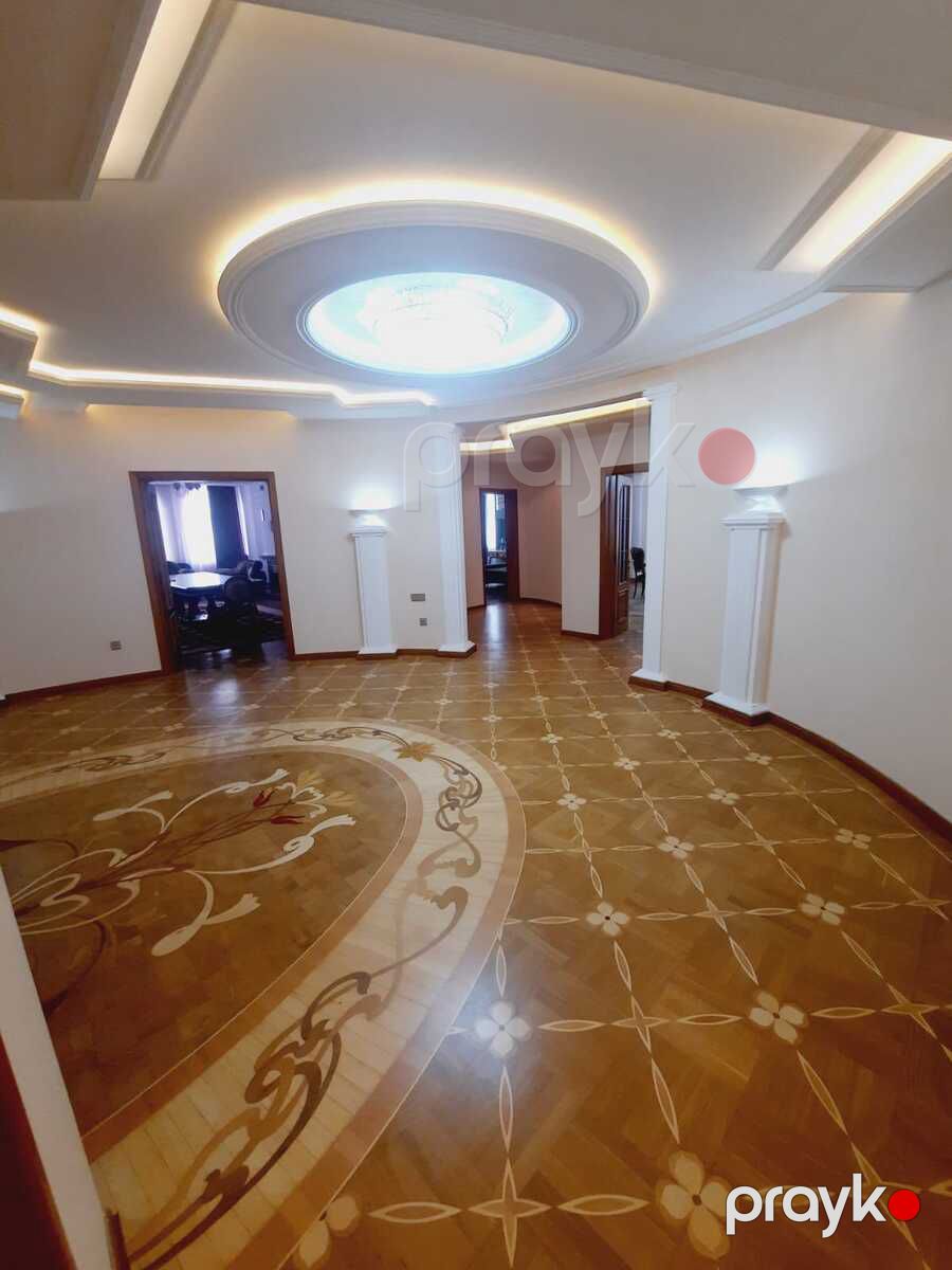 Satılır 8 otaqlı köhnə tikili 427.6 m² — Mənzil, Bakı (4)