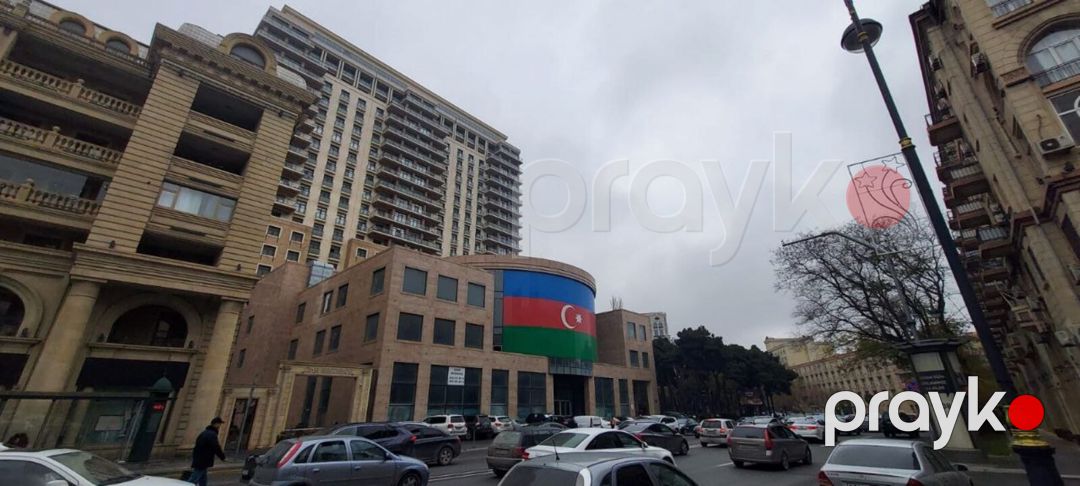 Satılır 4 otaqlı yeni tikili 197 m² — Mənzil, Bakı (2)