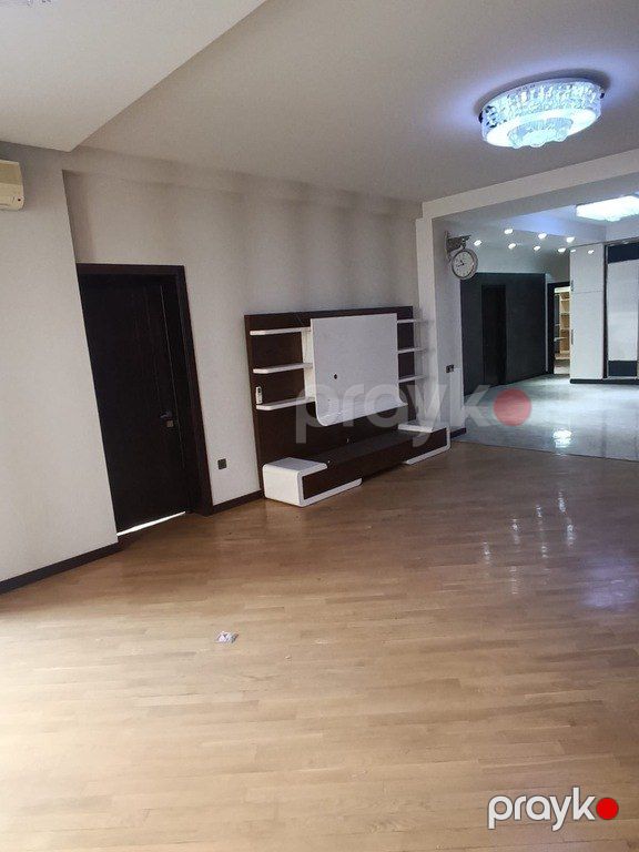 Satılır 4 otaqlı yeni tikili 229 m² — Mənzil, Bakı (5)