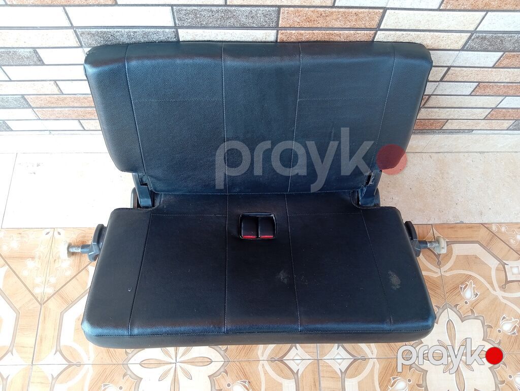 Mitsubishi Pajero oturacaqlar satılır Avtomobil üçün arxa — Salon detalları, Digah (3)