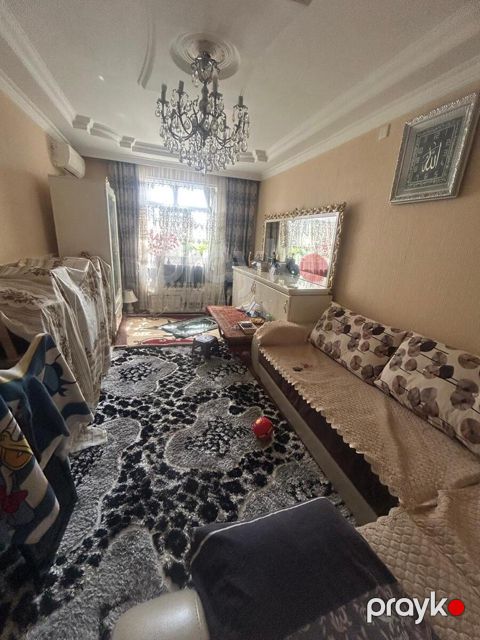 Satılır 3 otaqlı köhnə tikili 75 m² — Bakı