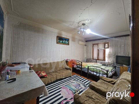 Satılır 2 otaqlı köhnə tikili 55 m² — Bakı