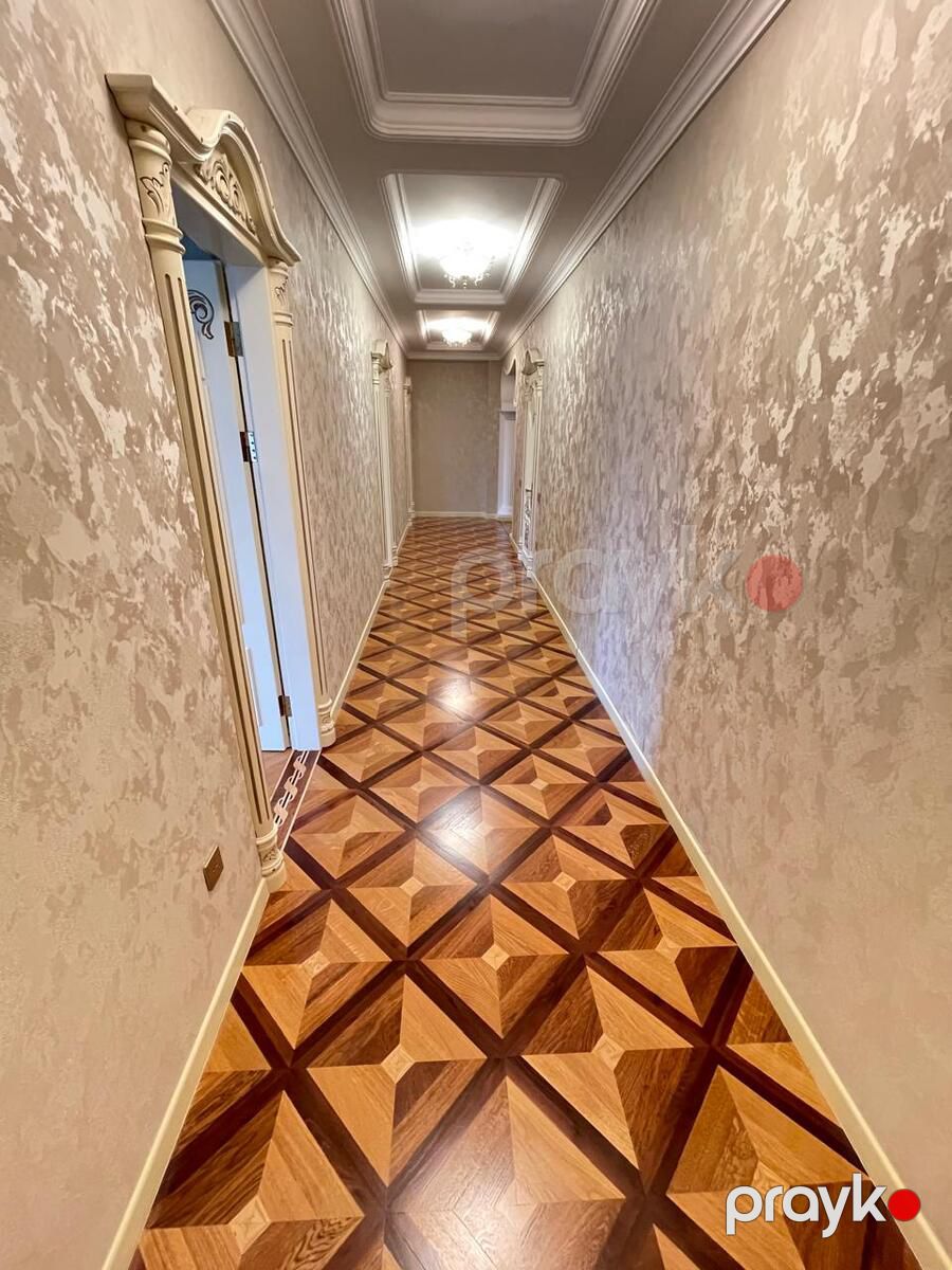 Satılır 4 otaqlı yeni tikili 223 m² — Mənzil, Bakı (8)