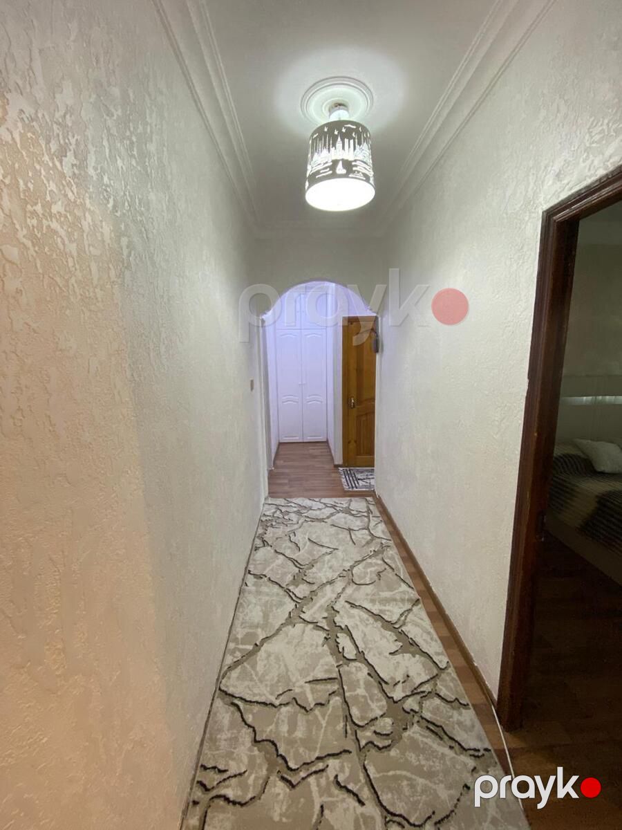Satılır 2 otaqlı köhnə tikili 65 m² — Mənzil, Bakı (9)