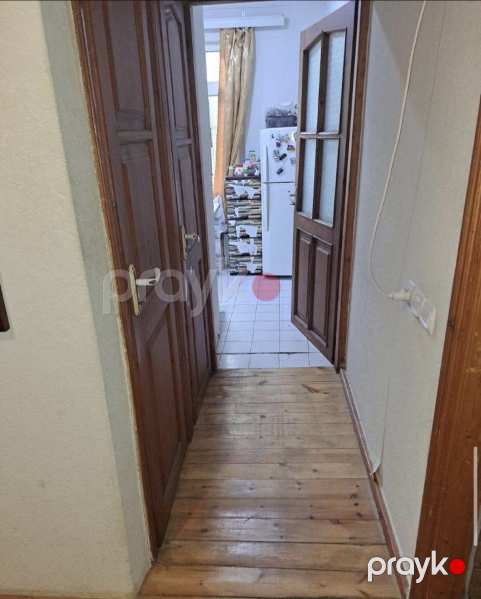Satılır 2 otaqlı köhnə tikili 65 m² — Mənzil, Bakı (2)