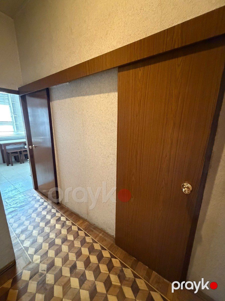 Satılır 4 otaqlı köhnə tikili 91.9 m² — Mənzil, Bakı (10)