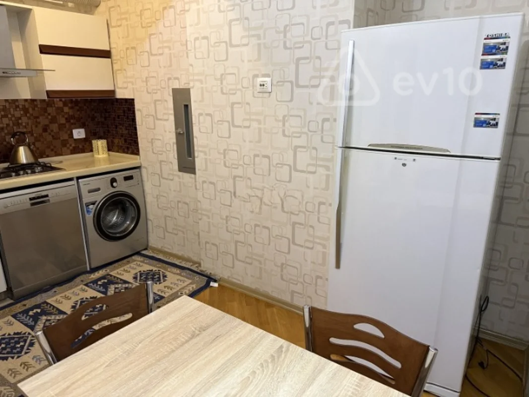 4 otaqlı mənzil, 120 m², Rovsen Dadasov — kirayə — Mənzil, Bakı (8)