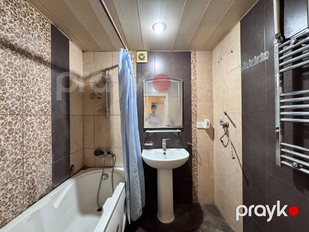 Satılır 3 otaqlı köhnə tikili 93 m² — Mənzil, Bakı (12)