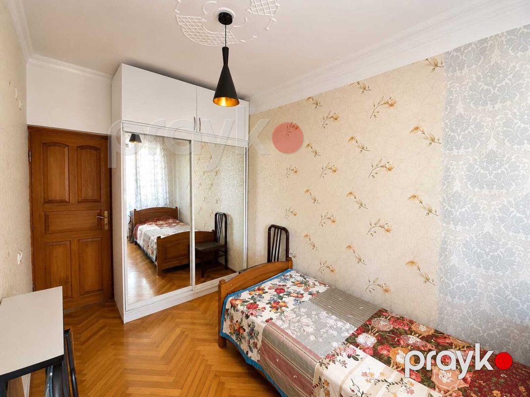 Satılır 5 otaqlı köhnə tikili 165 m² — Mənzil, Bakı (11)