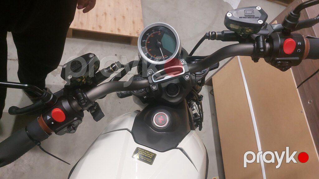 Vmoto Super Soco TC Café, 50 sm3, 2025 il, yeni — Mopedlər və skuterlər, Bakı (4)