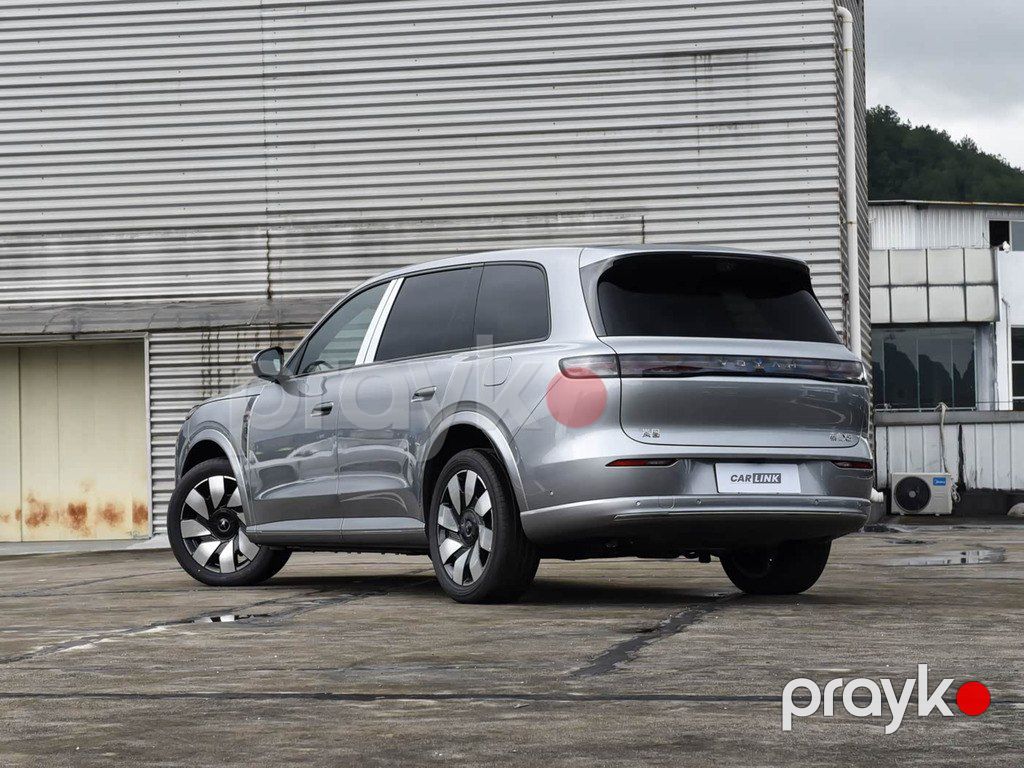 Voyah Taishan, 1.5 L, 65 kWh, 2026 il, yeni — Avtomobillər (5)