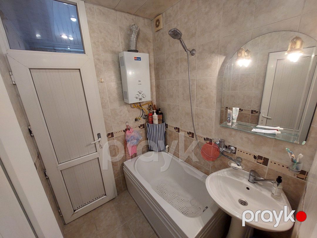 Satılır 3 otaqlı köhnə tikili 55 m² — Mənzil, Bakı (7)