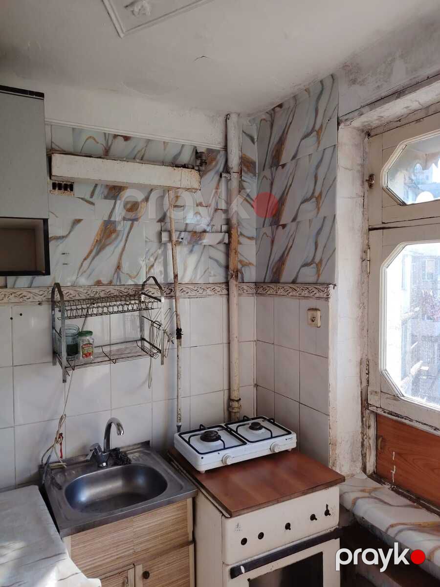 Satılır 2 otaqlı köhnə tikili 45 m² — Mənzil, Bakı (10)
