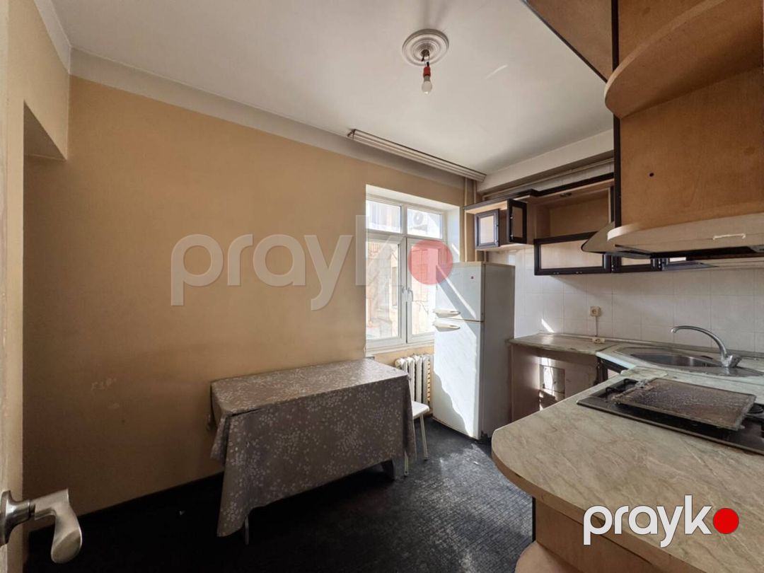 Satılır 3 otaqlı köhnə tikili 93 m² — Mənzil, Bakı (10)
