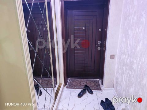 İcarəyə verilir 4 otaqlı köhnə tikili 80 m² — Bakı