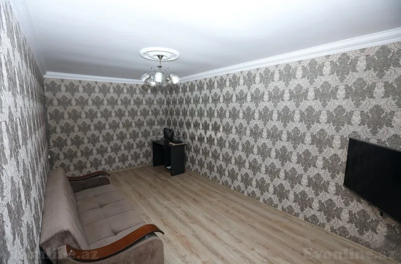 Satılır 3 otaqlı Mənzil Köhnə tikili 65 m² Bakı, Xətai r., Əhmədli m — Mənzil, Bakı (7)