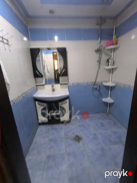 3 otaqlı mənzil, 110 m², İnsaatcilar metro, Bakı