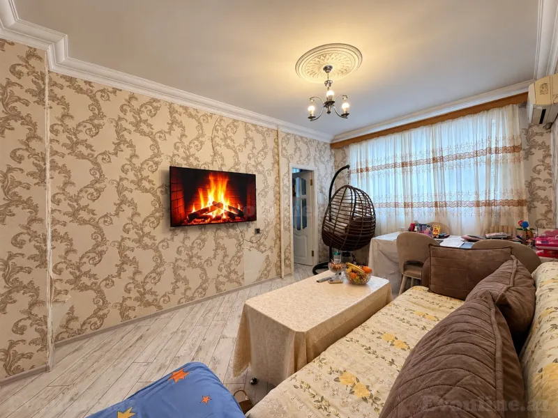 Satılır 4 otaqlı Mənzil Köhnə tikili 84 m² Bakı, Suraxanı r., Yeni Günəşli — Mənzil, Bakı (2)