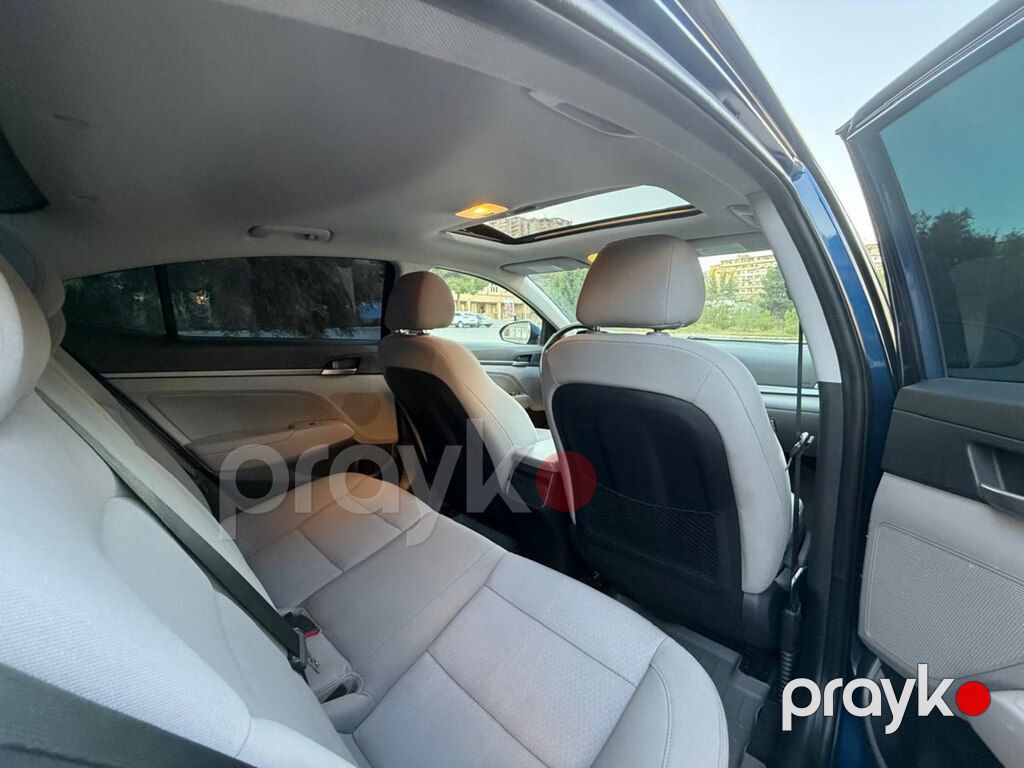 Hyundai Elantra, 2.0 L, 2018 il, 212 300 km — Avtomobillər, Bakı (10)