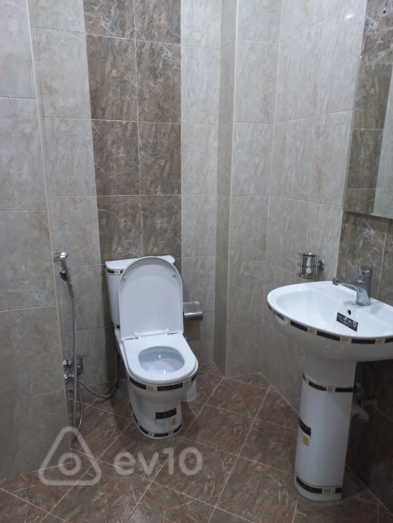 2 otaqlı mənzil, 70 m², Q.Qarayev pr. — kirayə — Mənzil, Bakı (8)