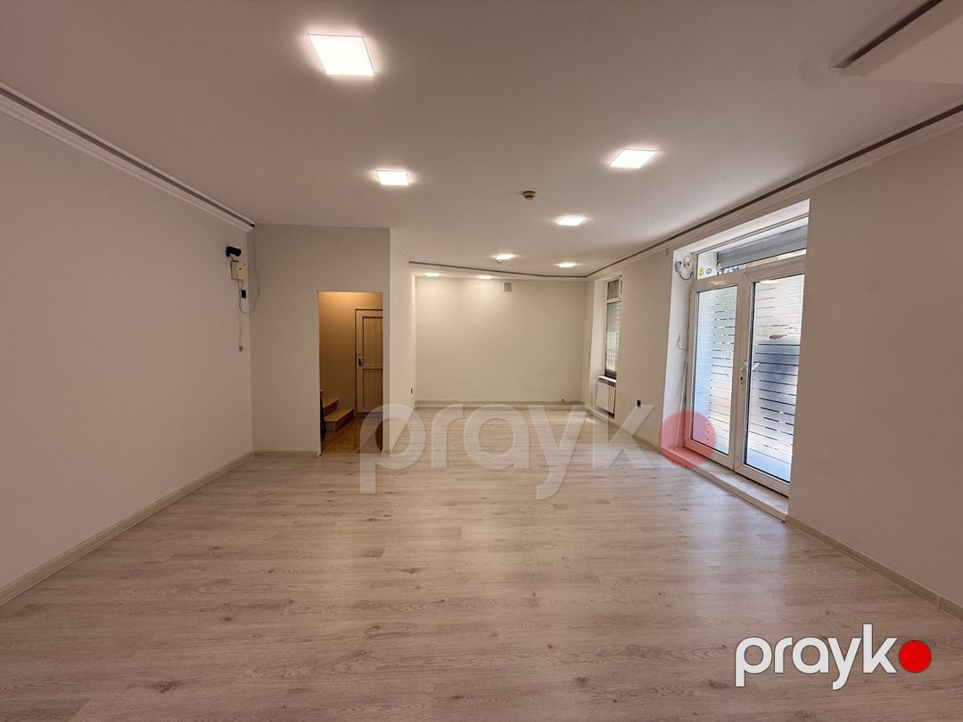 Satılır obyekt 45 m² — Əmlak, Bakı (7)