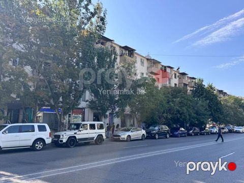 Satılır 3 otaqlı Bina evi menzil (Köhnə tikili), 60 m², Yasamal rayonu — Bakı