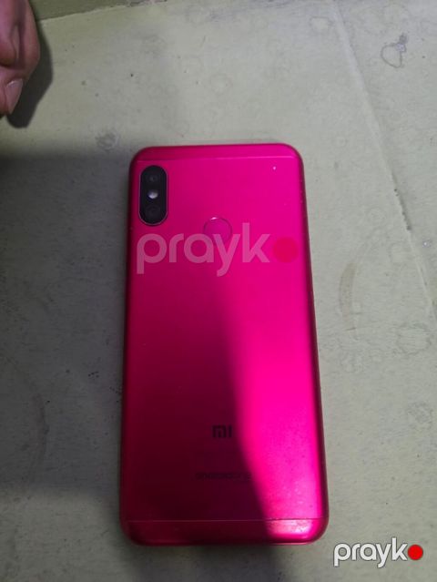 Xiaomi Mi A2 Lite, rəng - Qırmızı, İki sim kartlı — Bakı