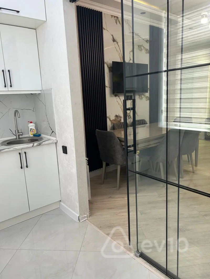 2 otaqlı mənzil, 60 m², Həzi Aslanov Megastore binası — kirayə — Mənzil, Bakı (10)