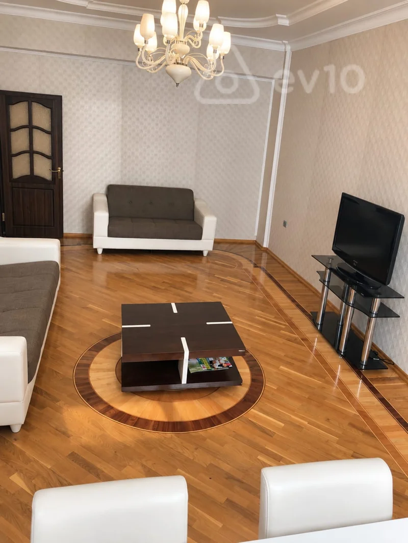 3 otaqlı mənzil, 105 m², M. Naxçıvani küçəsi — kirayə — Mənzil, Bakı (5)