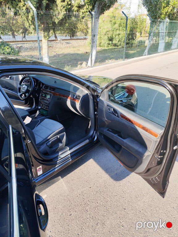 Skoda Superb, 1.8 L, 2013 il, 228 682 km — Avtomobillər, Bakı (6)