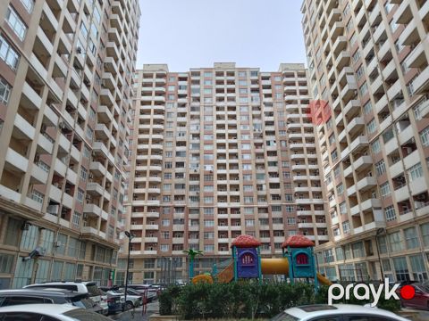 Satılır 3 otaqlı köhnə tikili 120 m² — Bakı