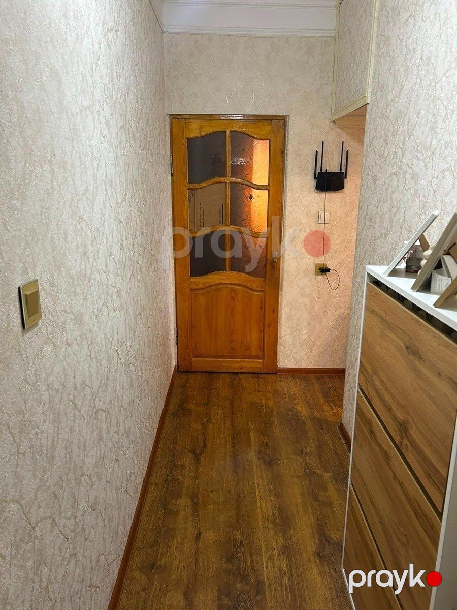 Satılır 1 otaqlı köhnə tikili 45 m² — Mənzil, Bakı (8)