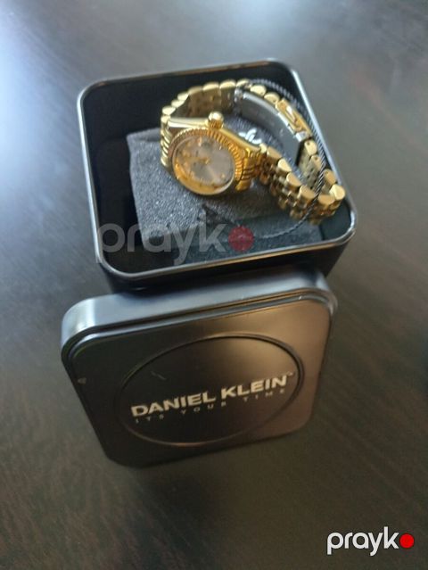 Qol saatı — Bakı