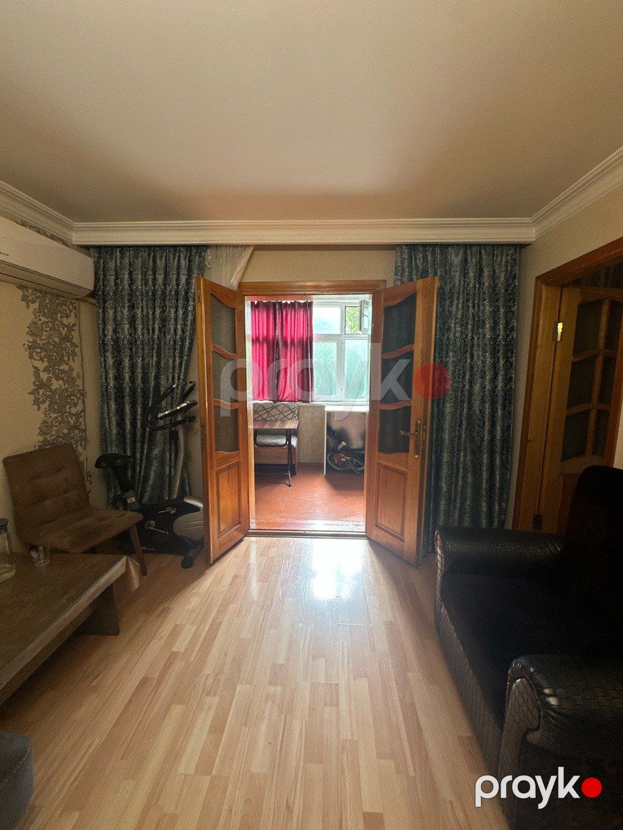Satılır 2 otaqlı köhnə tikili 55 m² — Mənzil, Bakı (6)
