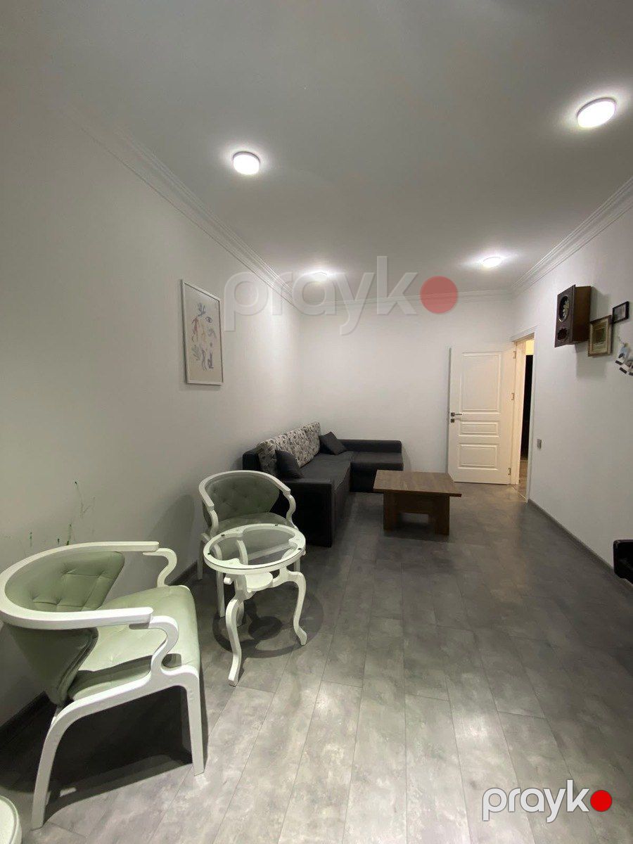 Satılır 3 otaqlı köhnə tikili 75 m² — Mənzil, Bakı (2)