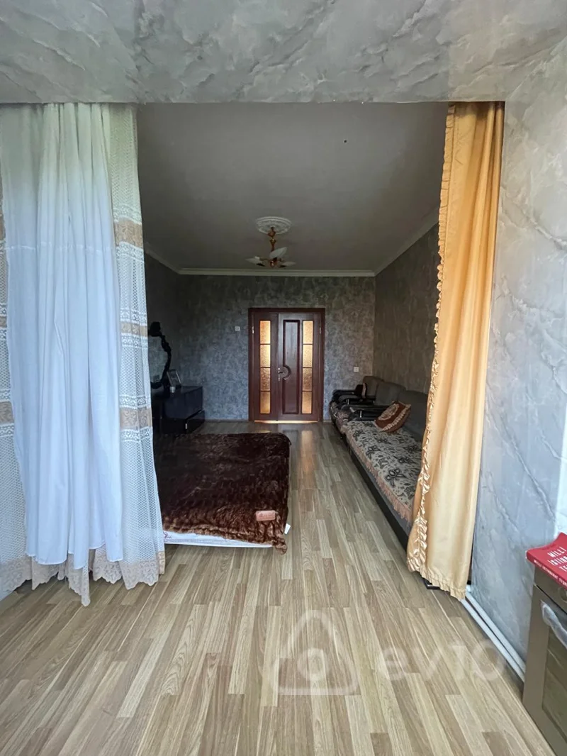 4 otaqlı mənzil, 100 m², Cəmşid Naxçıvanski — Bakı