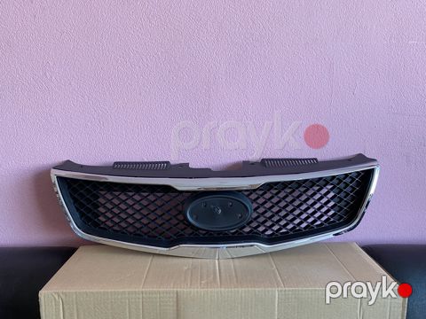 "KİA Cerato 2010" radiator barmaqlığı — Bakı