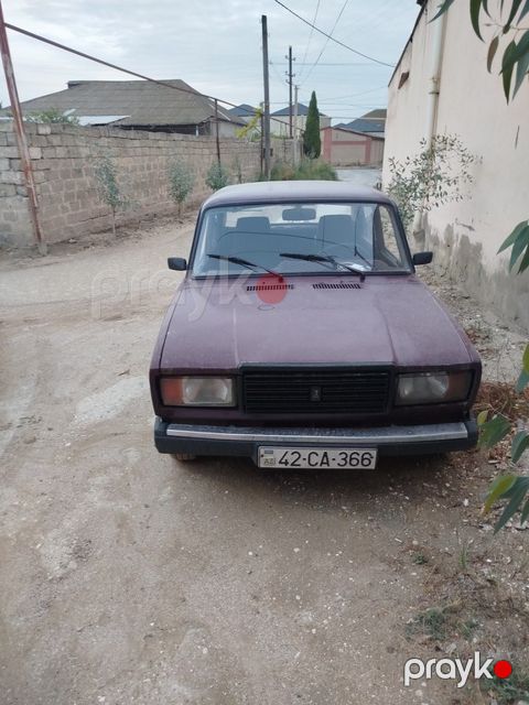 Lada (VAZ) 2107, 1.7 L, 2001 il, 167 000 km — Lerik