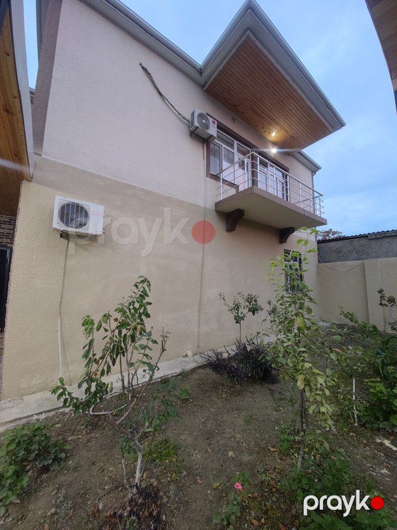 Satılır 7 otaqlı həyət evi/bağ evi 250 m² — Ev, villa, Bakı (2)