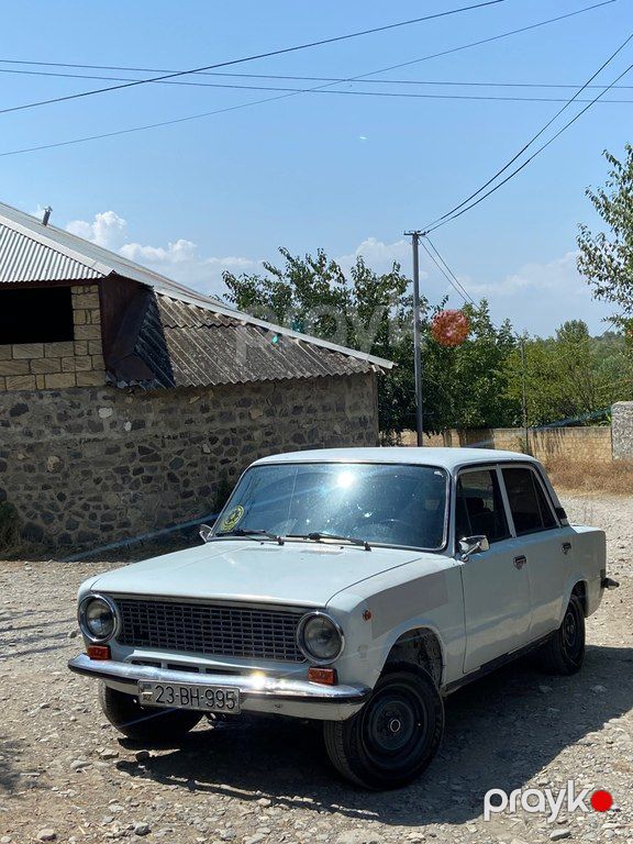 Lada (VAZ) 21011, 1.3 L, 1985 il, 100 000 km — Avtomobillər, Şəki (6)