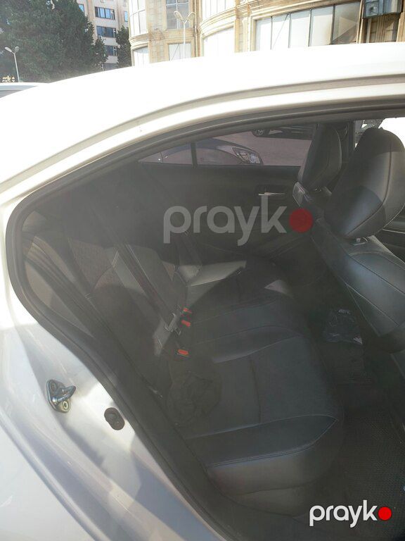 Toyota Corolla, 1.8 L, 0.85 kWh, 2024 il, 141 000 km — Avtomobillər, Bakı (9)